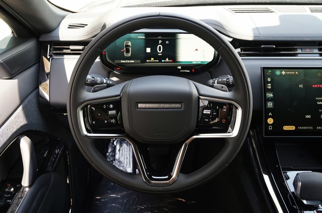New 2026 Carpathian Grey Land Rover SE image 16