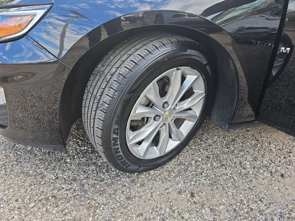 Used 2023 Black Chevrolet LT image 29