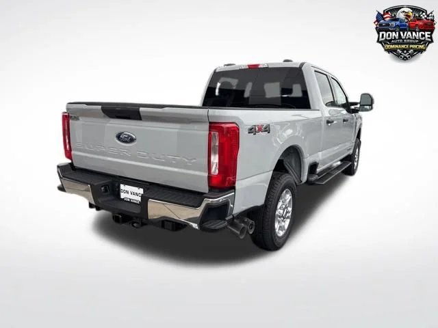 New 2026 Avalanche Ford F-250® XLT image 4