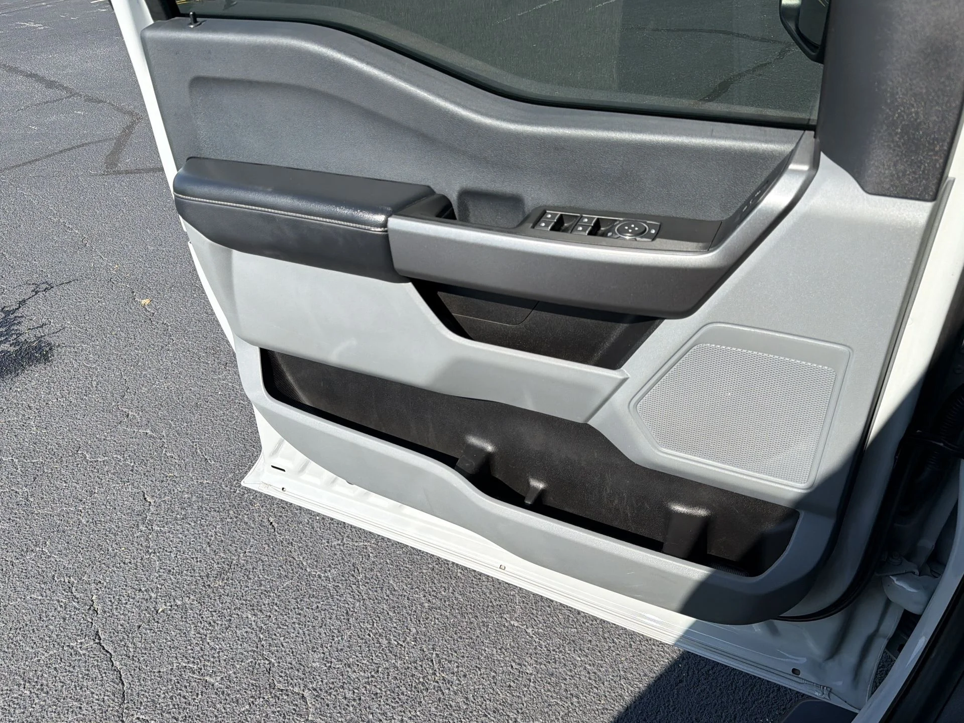Used 2025 Avalanche Ford XL image 19