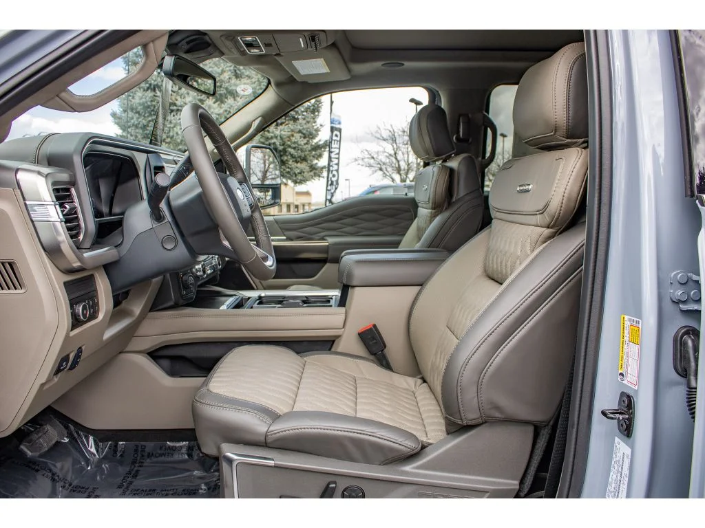 New 2026 Glacier Gray Metallic Tri-Coat Ford Platinum image 14