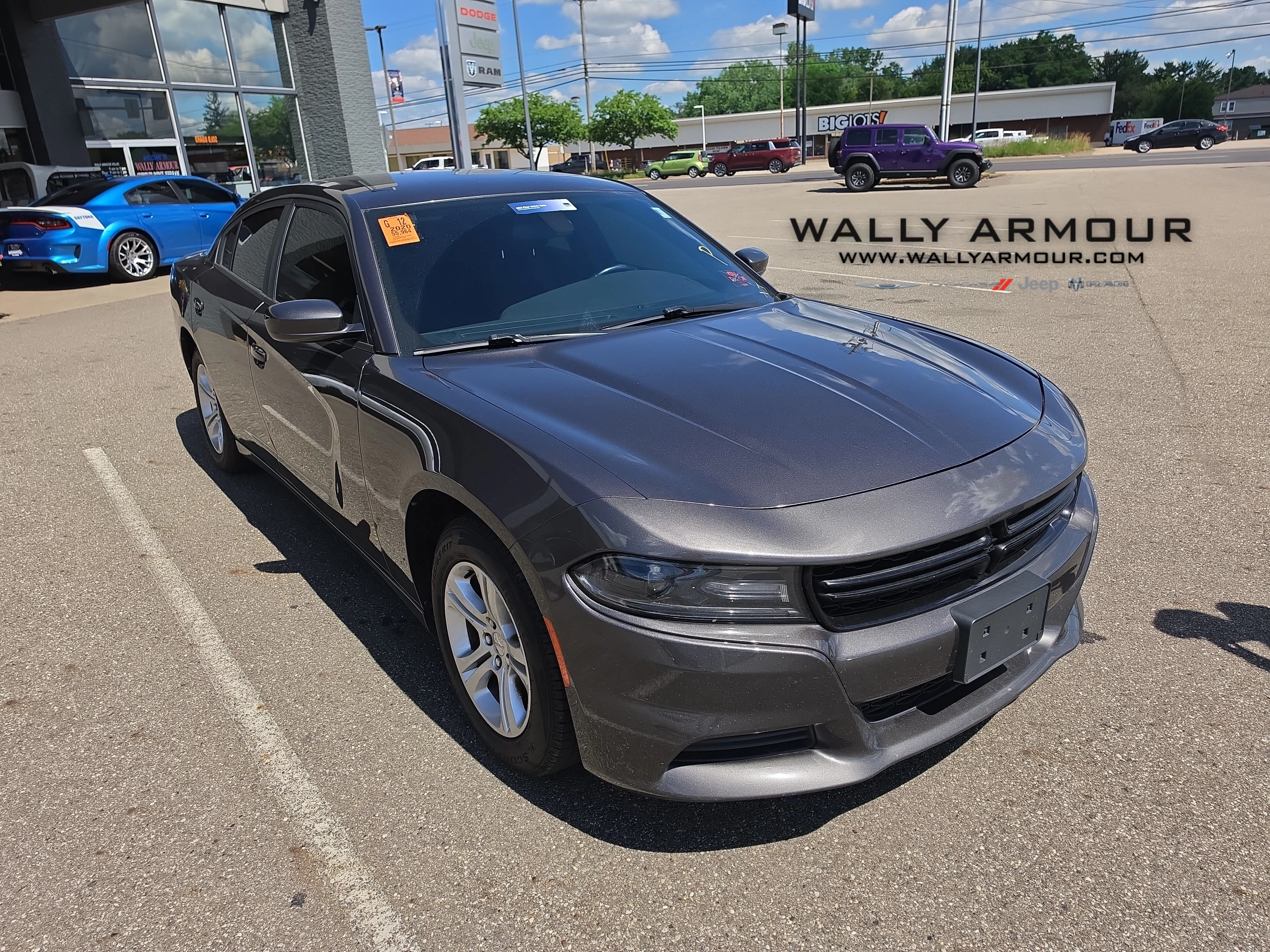 2020 Dodge Charger SXT's photo
