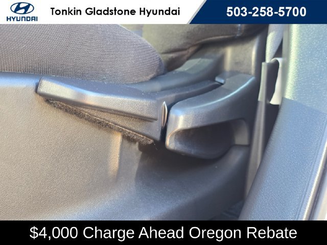 Used 2025 Glacier White Nissan S image 25
