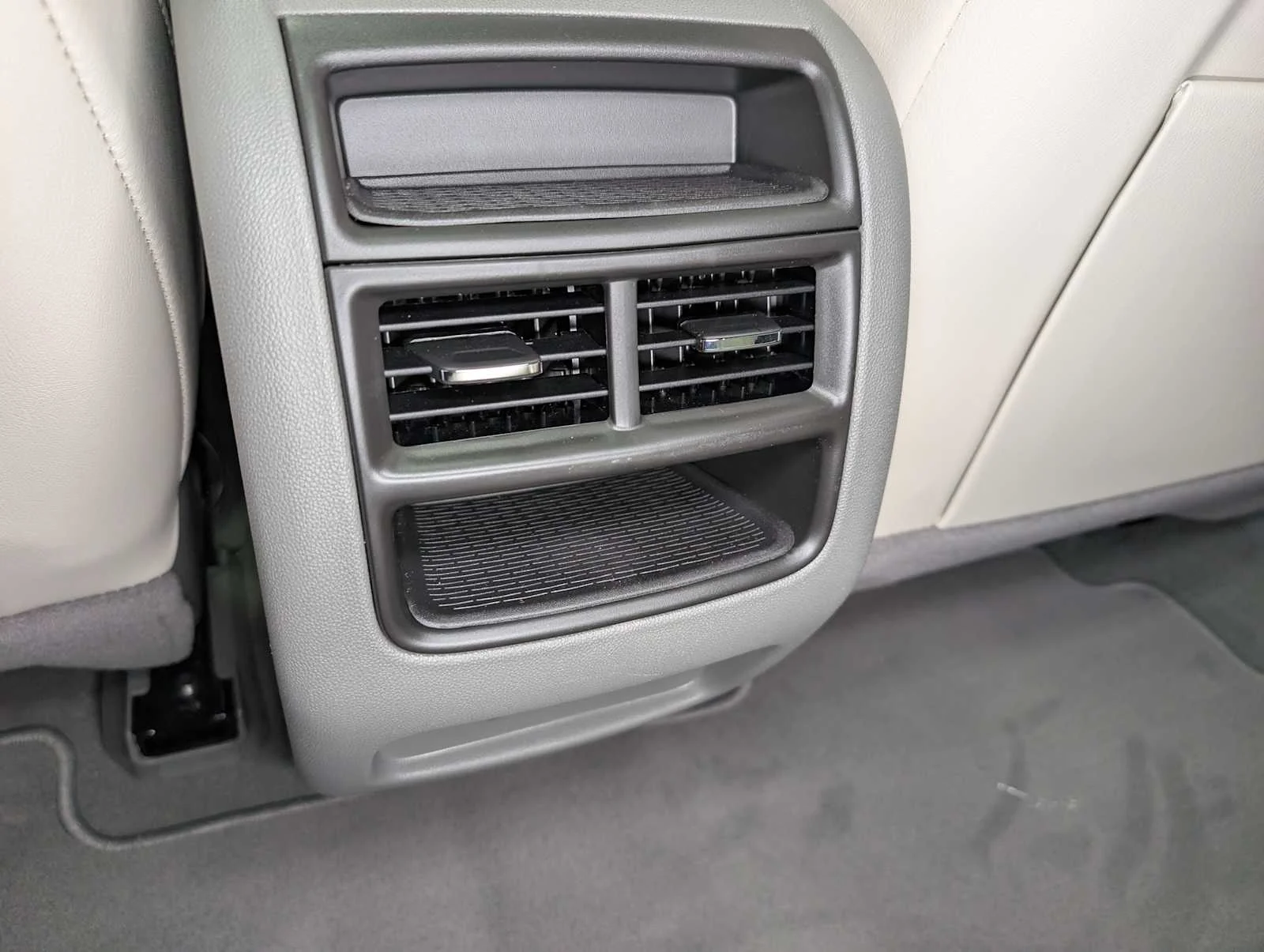 2026 Cadillac XT5 Premium Luxury - Photo 18