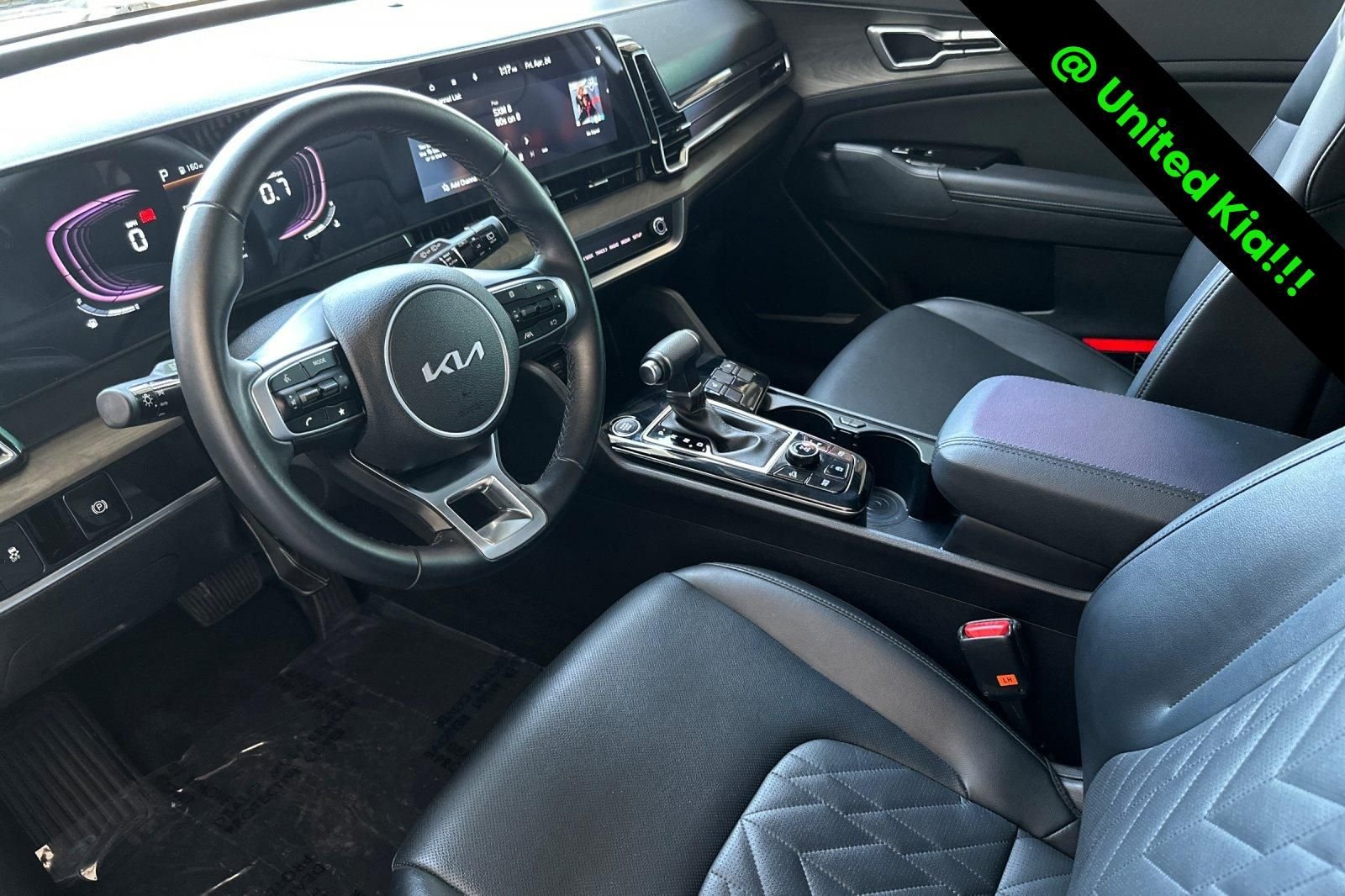 Used 2024 White Kia X-Line image 10