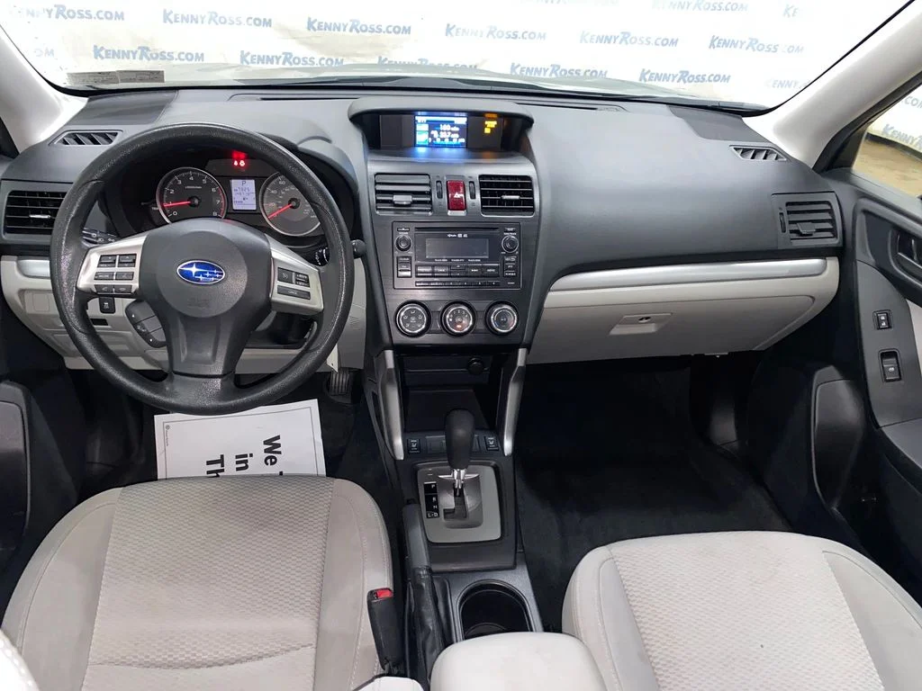 Used 2015 Green Subaru 2.5i Premium image 19