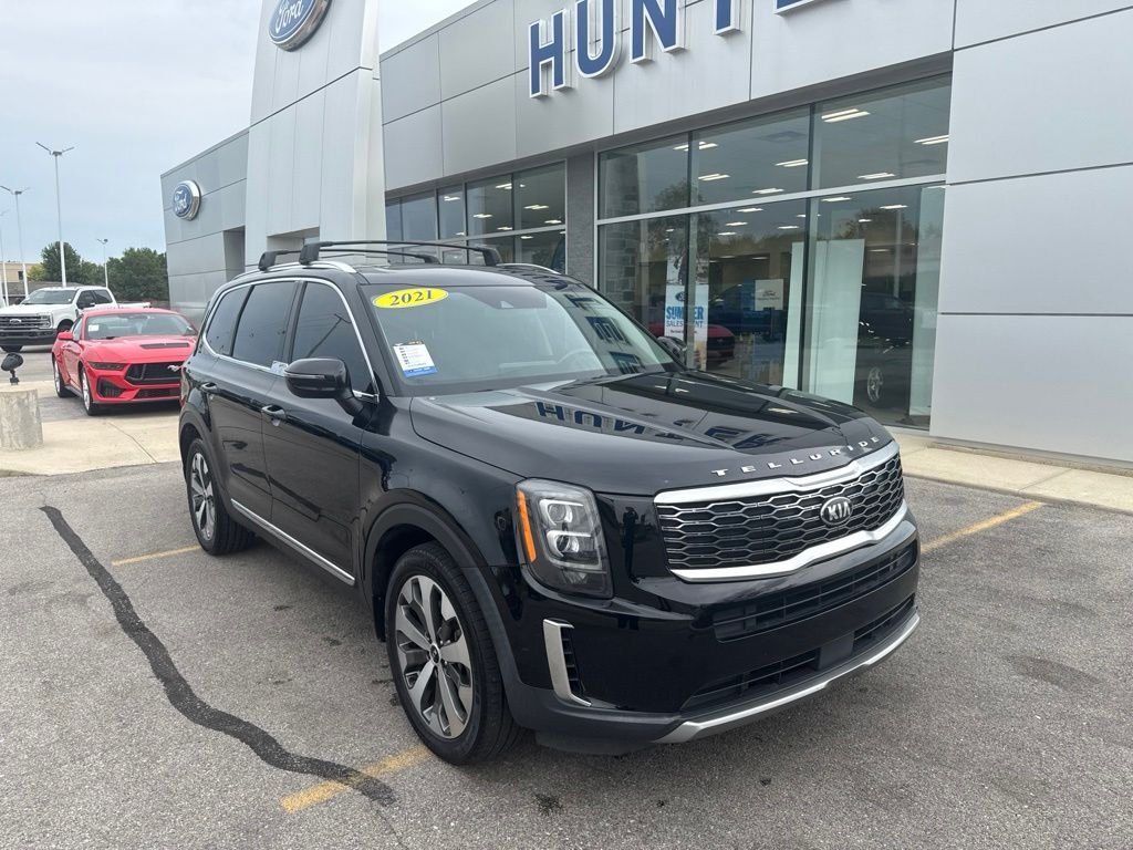 Used 2021 Ebony Black Kia EX image 42
