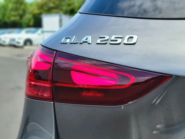 New 2026 Gray Mercedes-Benz GLA 250 image 10