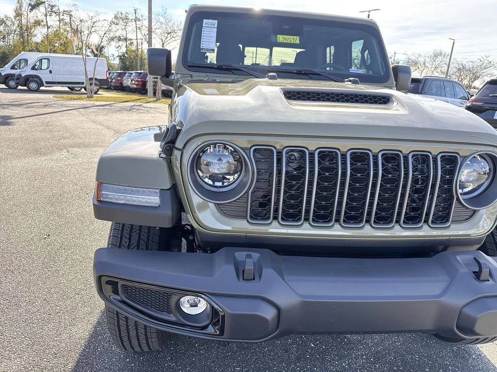 2025 Jeep Gladiator Sport S - Photo 9