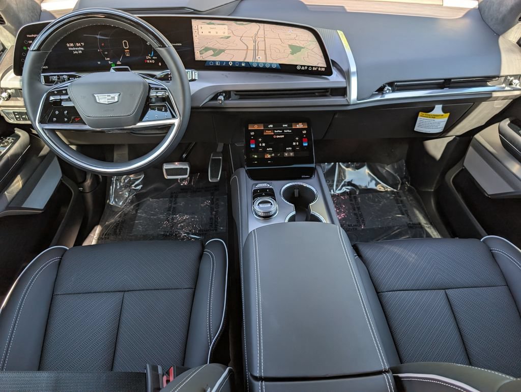 2027 Cadillac VISTIQ Platinum - Photo 19