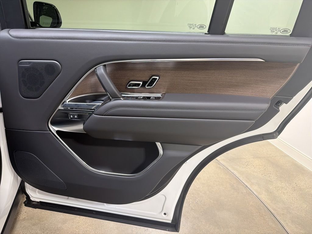 2026 Land Rover Range Rover SE - Photo 26
