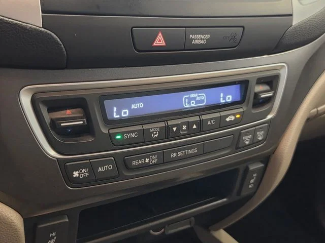 Used 2017 Red Honda RTL image 19