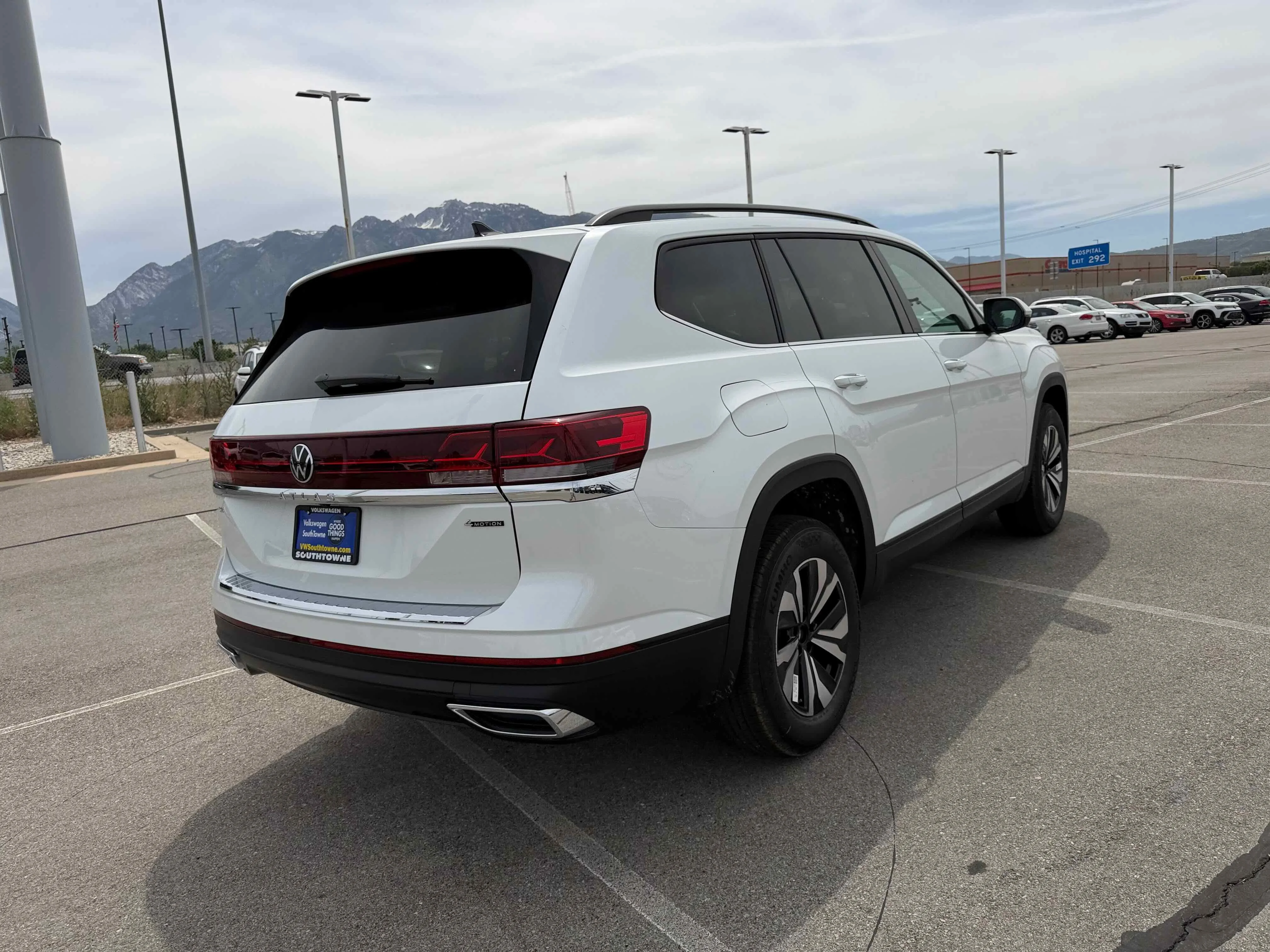 New 2026 Opal White Volkswagen 2.0T SE image 7