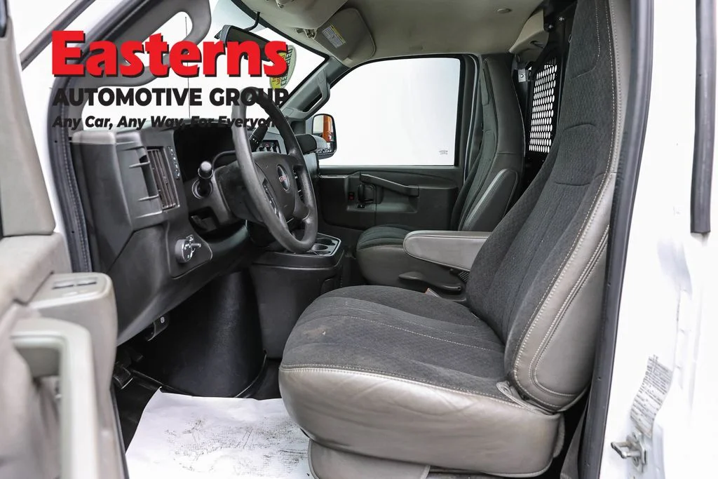 Used 2019 White GMC Work Van image 13