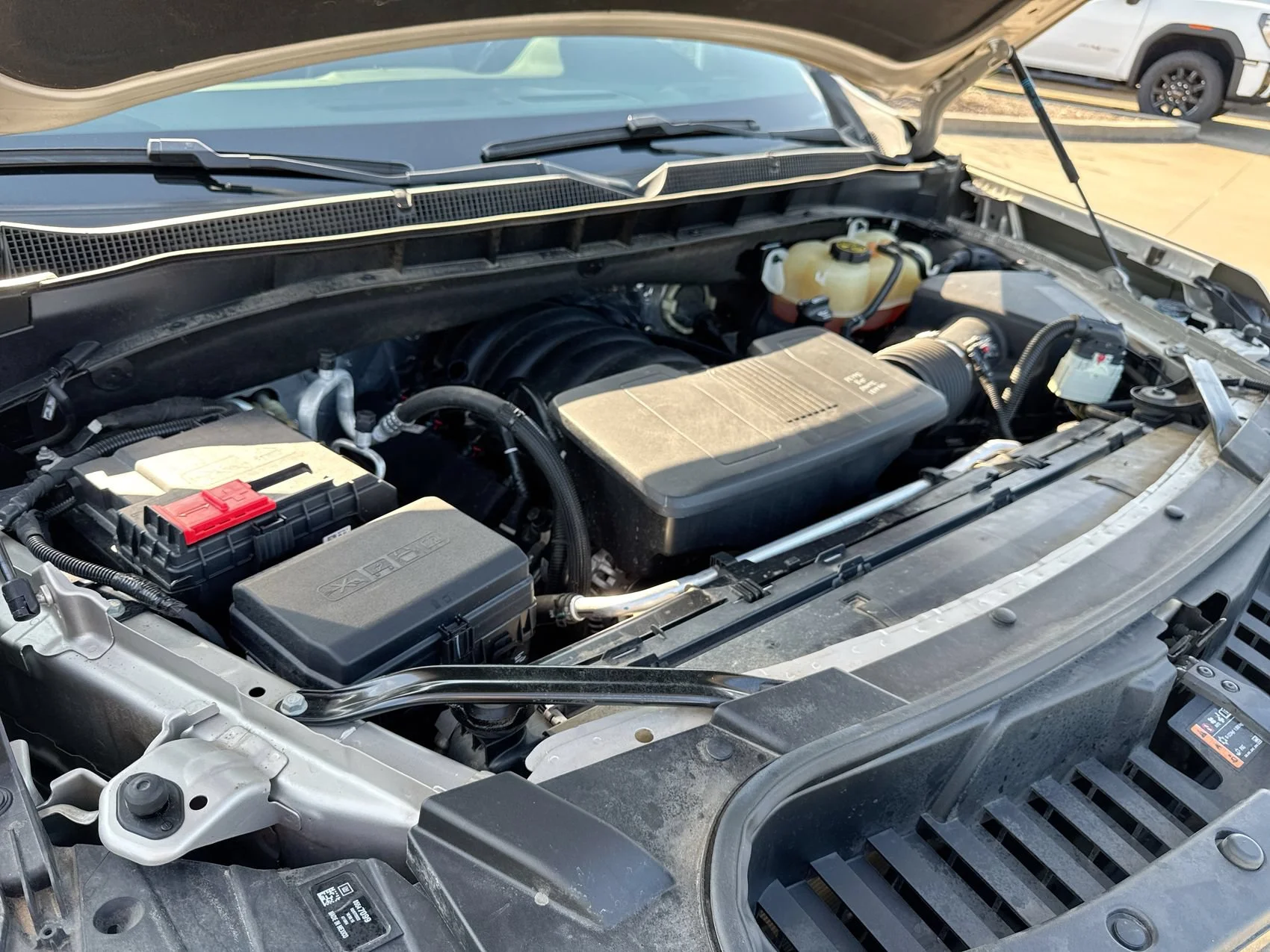 Used 2022 Empire Beige Metallic Chevrolet LT image 27