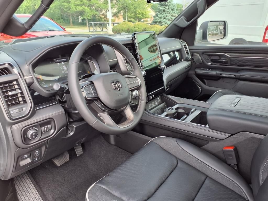 2026 RAM 1500 Limited - Photo 10