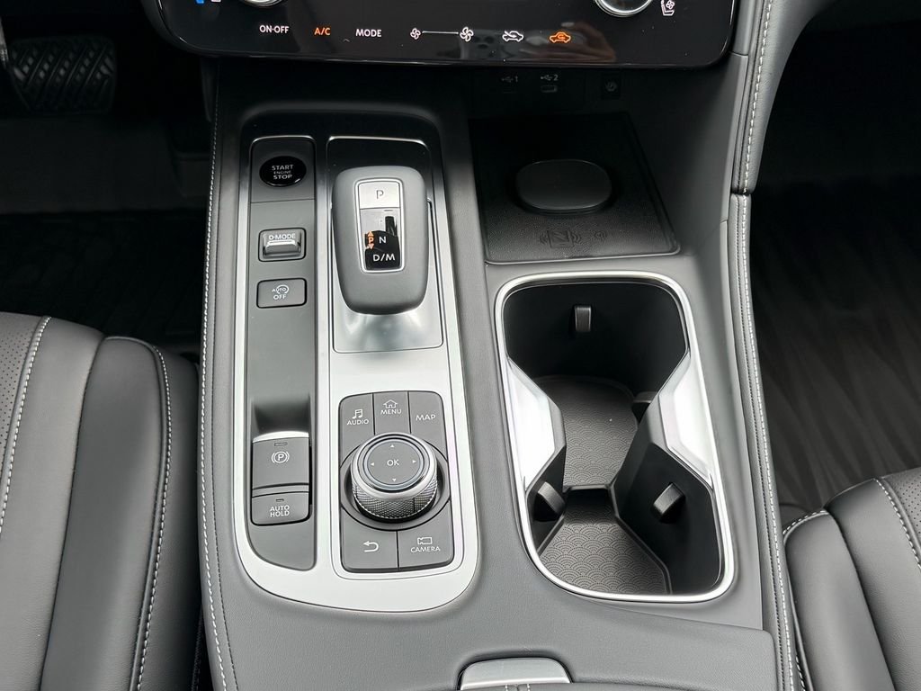 New 2027 HARBOR GRAY INFINITI Luxe FWD image 20