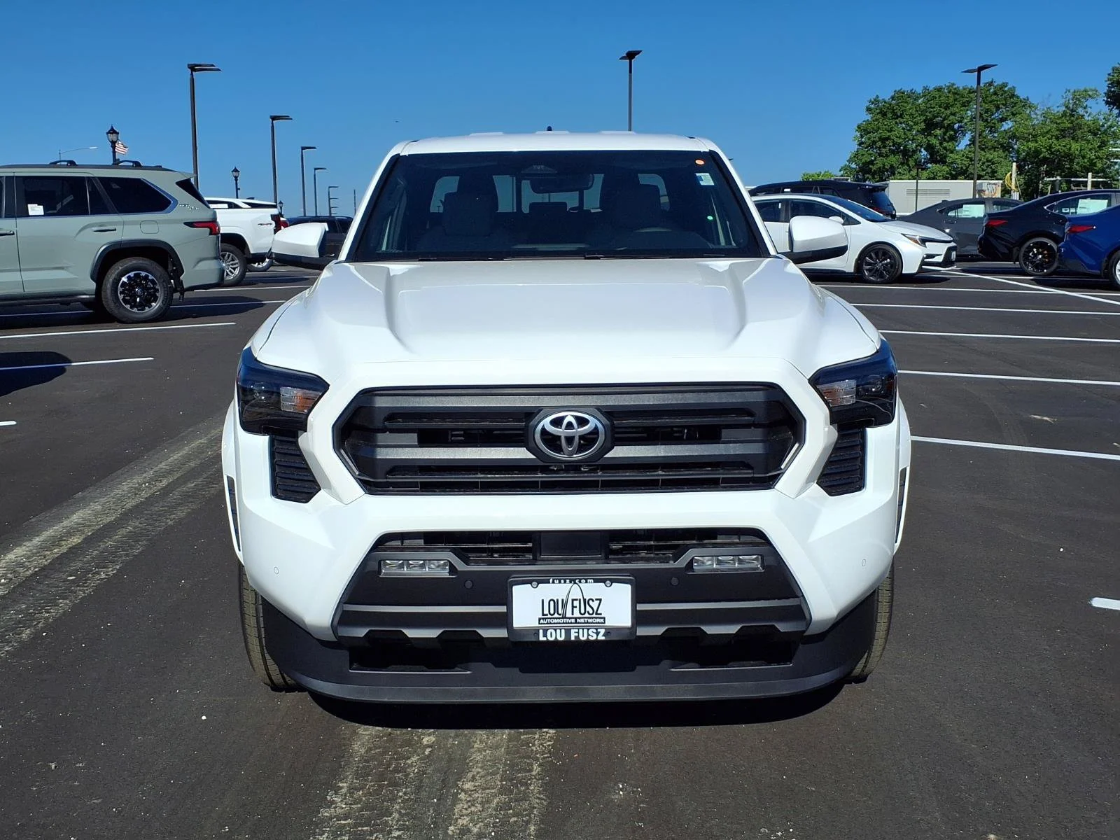 2026 Toyota Tacoma SR5 - Photo 25