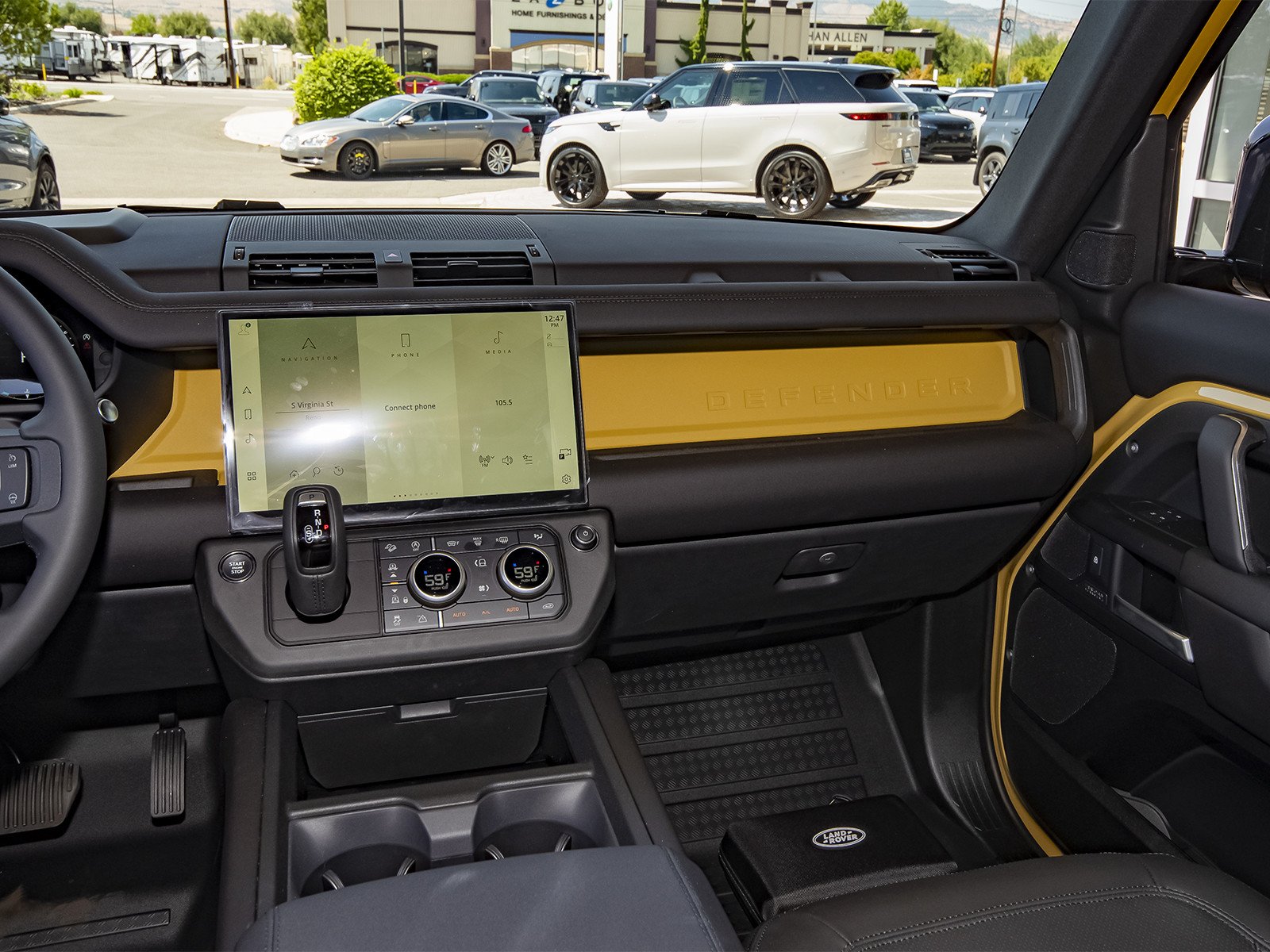New 2026 Deep Sandglow Yellow Land Rover  image 41