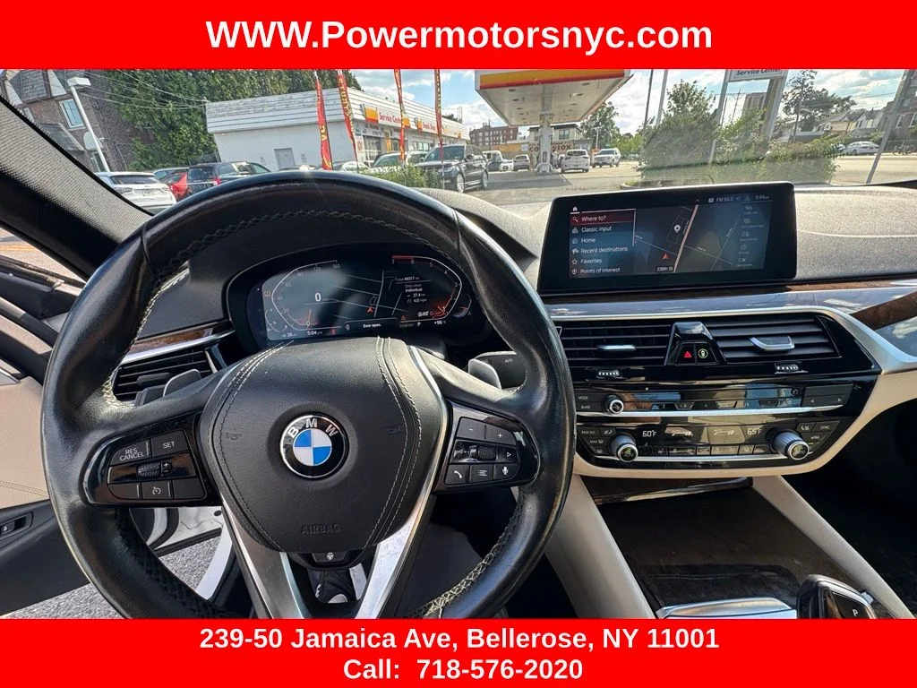 Used 2020 White BMW 530i xDrive image 36