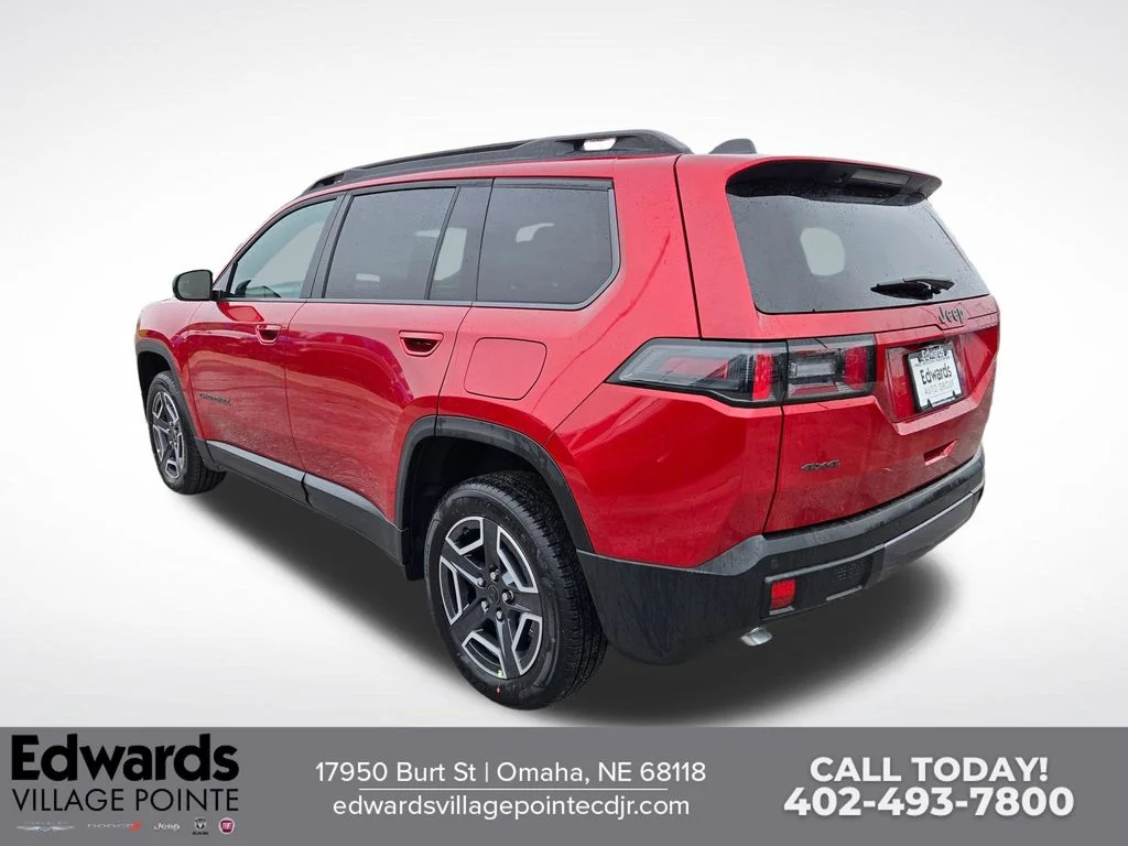 New 2026 Red Hot Pearl-Coat Exterior Paint Jeep Limited image 5