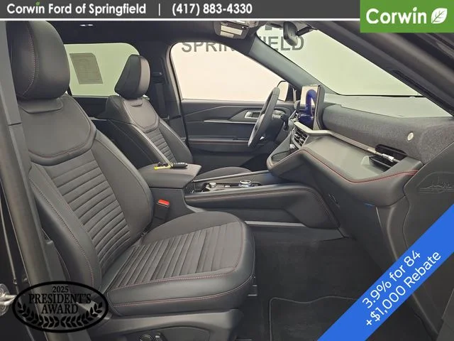 New 2026 Agate Black Metallic Ford ST-Line image 13