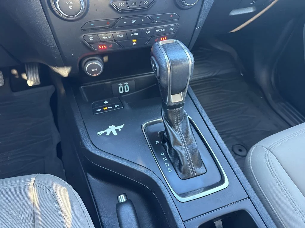Used 2019 White Ford XLT image 15
