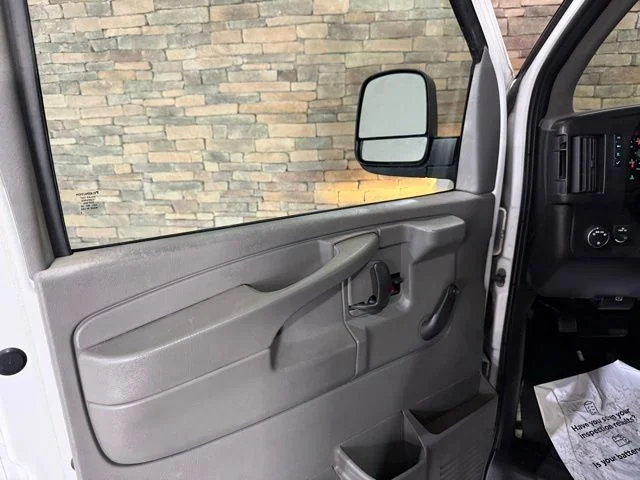 Used 2011 Summit White GMC Work Van image 7