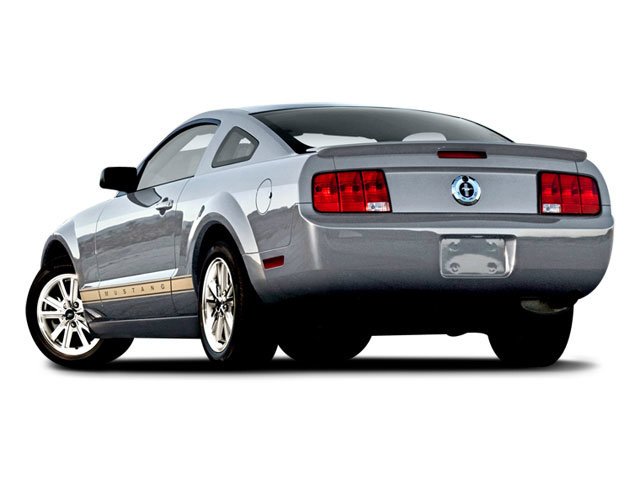 Used 2008 Black Ford  image 2