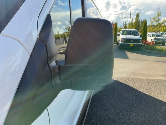 New 2025 Oxford White Ford Base image 10
