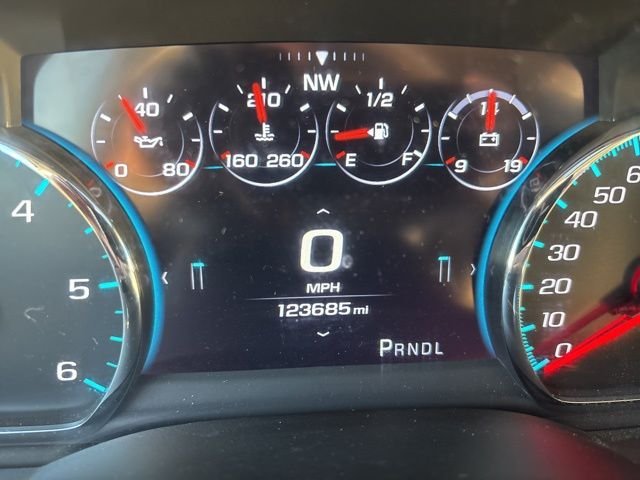 Used 2017 Black Cherry Metallic GMC SLT image 11