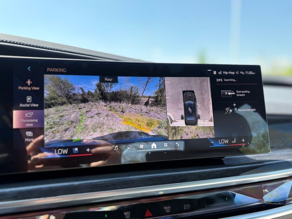 New 2025 Dravit Grey Metallic BMW 760i xDrive image 8