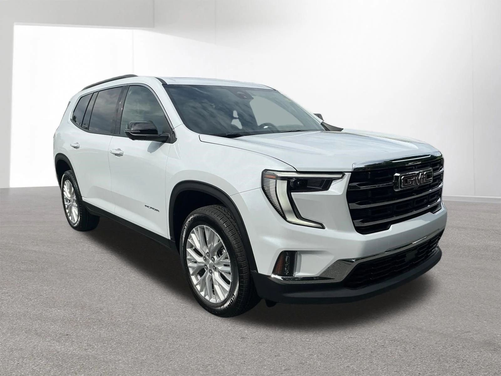 New 2026 Glacier White Tricoat GMC Elevation image 1