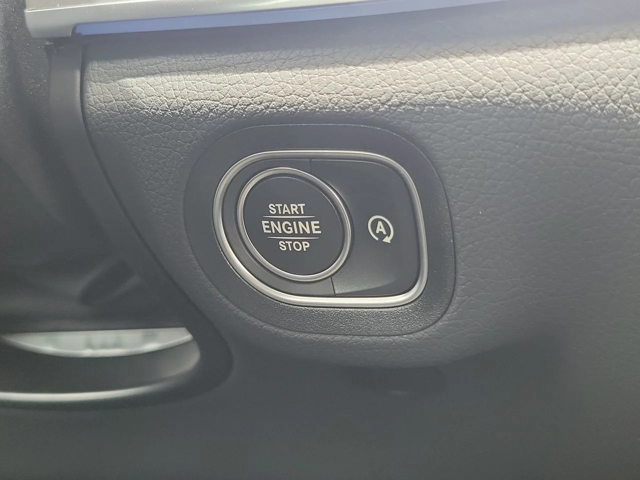 New 2026 Obsidian Black Metallic Mercedes-Benz GLE 450 image 30
