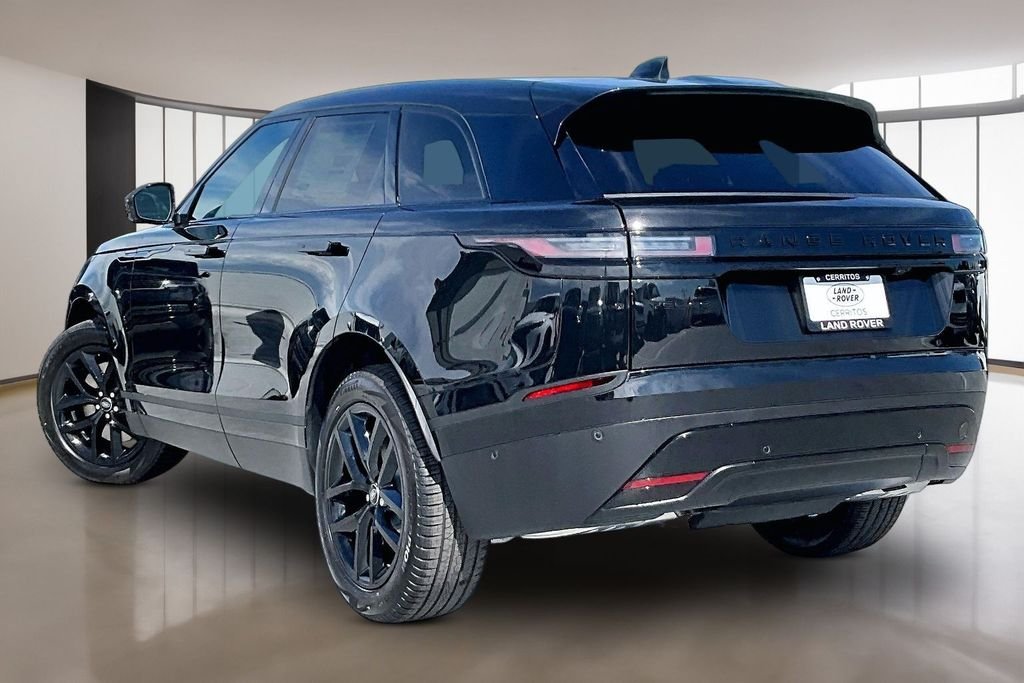 New 2026 SANTORINI BLACK Land Rover S image 3