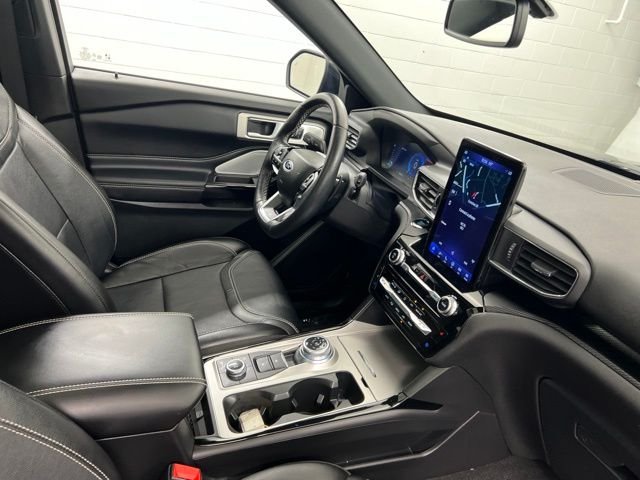 Used 2023 Agate Black Metallic Ford ST image 27