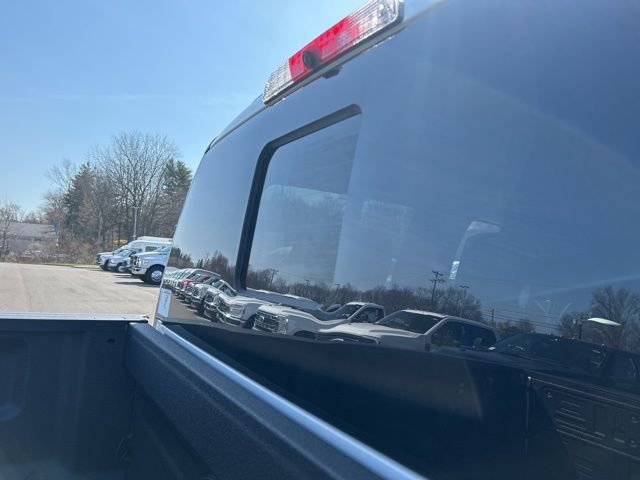 New 2026 Star White Metallic Tri-Coat Ford F-350® Lariat® image 15
