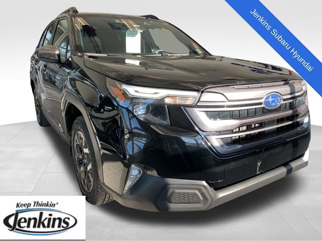 2025 Subaru Forester Premium - Photo 1