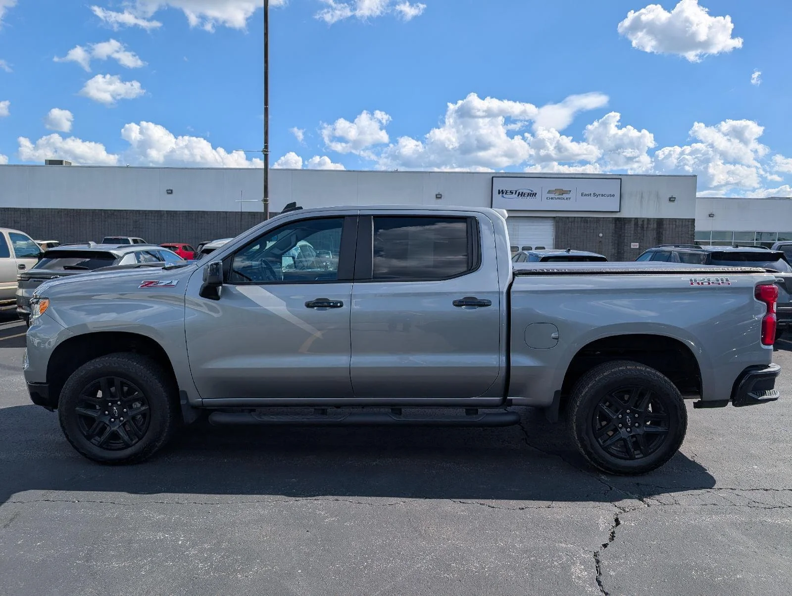 Used 2023 STERLING GRAY METALLIC Chevrolet LT Trail Boss image 7