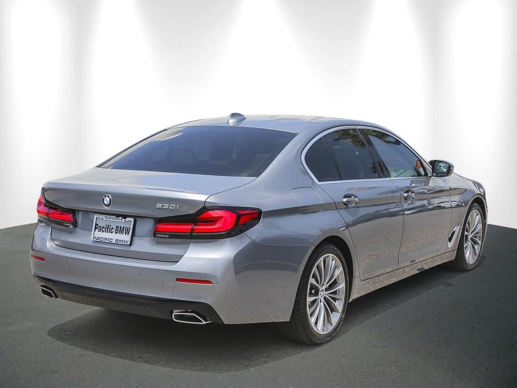 Certified Used 2023 Skyscraper Gray Metallic BMW 530i image 6
