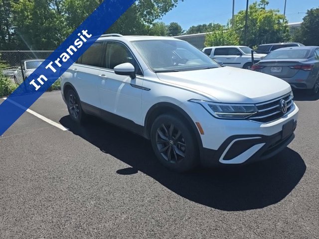 2023 Volkswagen Tiguan 2.0T SE 4Motion's photo