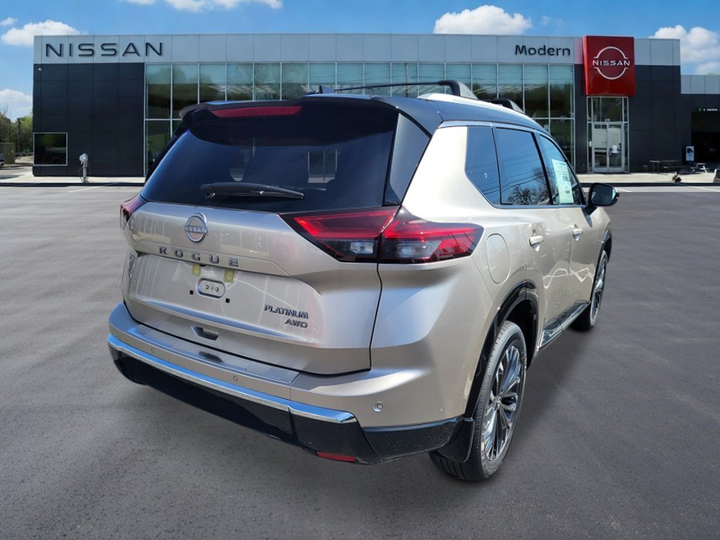 New 2026 Champagne Silver Metallic/Super Black Nissan Platinum image 5