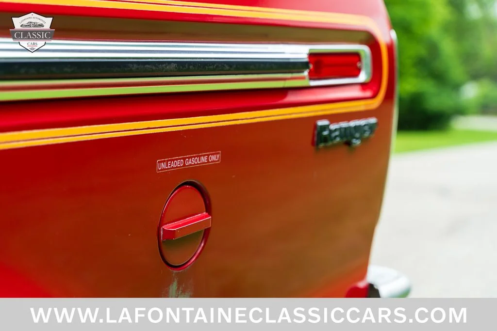 Used 1975 Red Ford  image 44