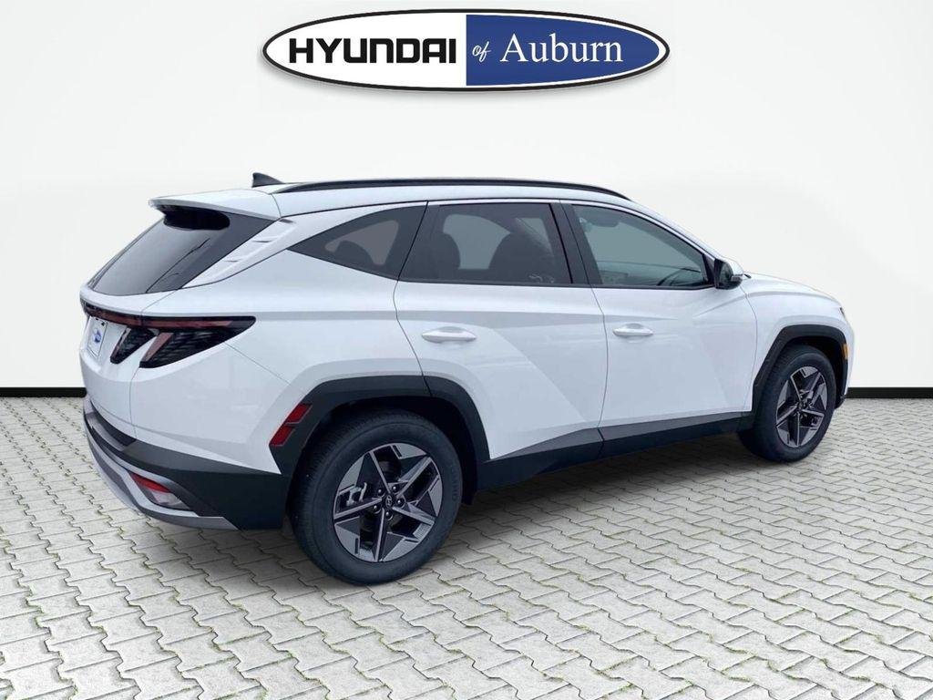 New 2026 White Hyundai SEL Premium FWD image 5