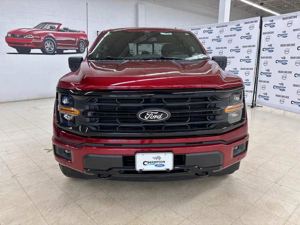 New 2026 Ruby Red Metallic Tinted Clearcoat Ford XLT image 2