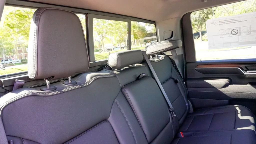 2026 GMC Sierra 2500HD Denali - Photo 14
