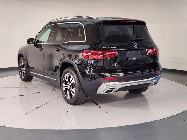 2025 Mercedes-Benz GLB Base - Photo 6