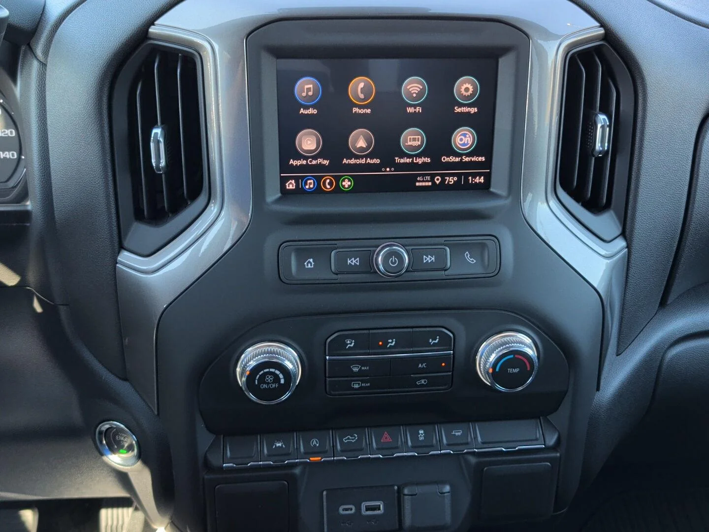 New 2026 Summit White GMC Pro image 18