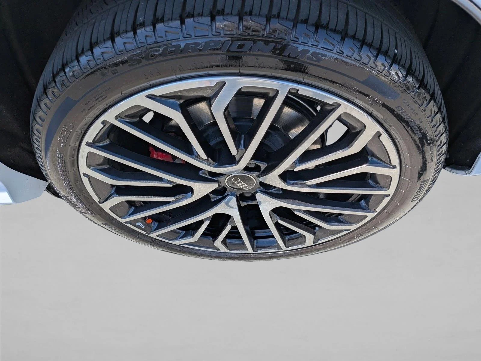 Used 2025 White Audi Premium Plus image 22