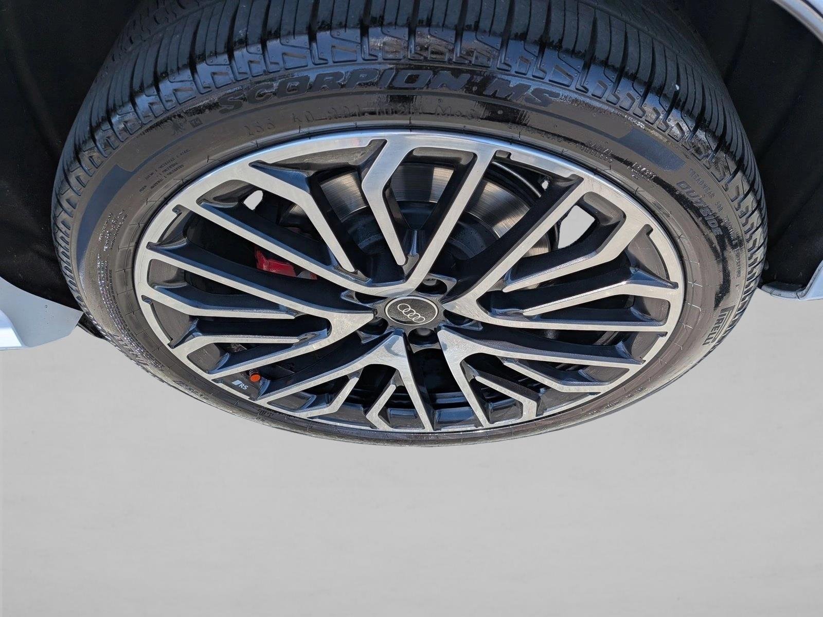 Used 2025 White Audi Premium Plus image 22